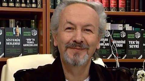 Yazar Ahmed Hulûsi KURBAN kesme olayını Kurân’a bağlıyorlar.